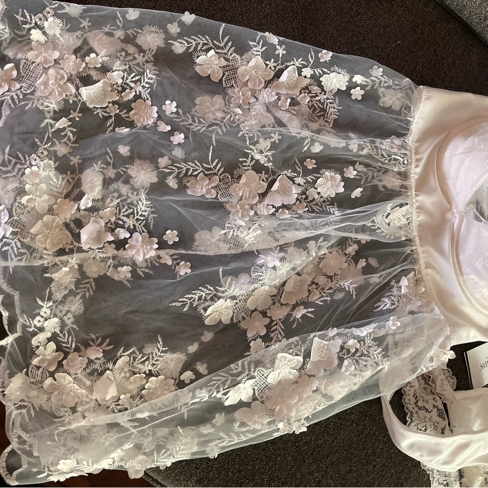 Bridal ware - Picture 12 of 12